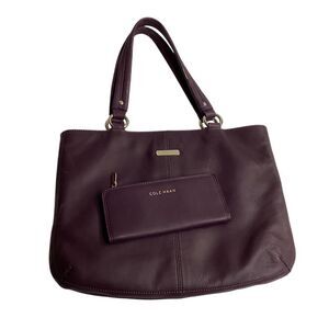 Cole Haan Purple Leather Hand Bag Matching Wallet Gold Hardware Shoulder Purse